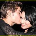 blog logo of Zanessa Family