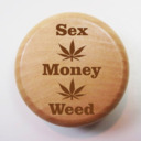 blog logo of Kinky Stoner